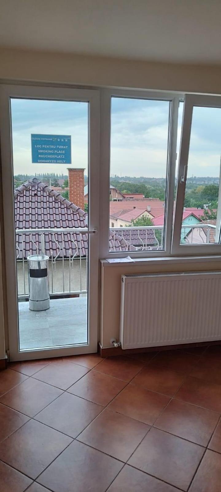 Cazare Hofmann Arad Esterno foto